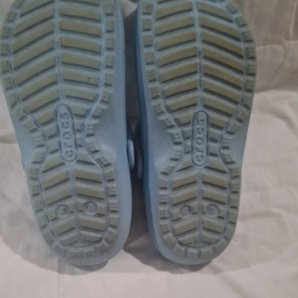 CROCS Kids Light Blue Fuzzy Lined Slippers